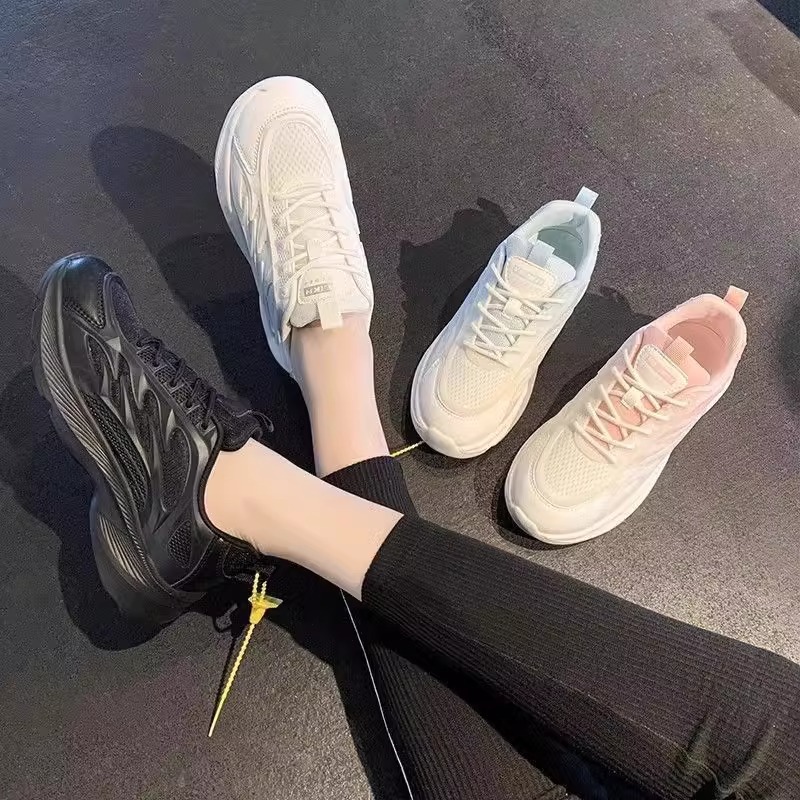 女鞋运动鞋轻便软底跑步鞋透气薄款网面鞋夏季百搭学生休闲舒适