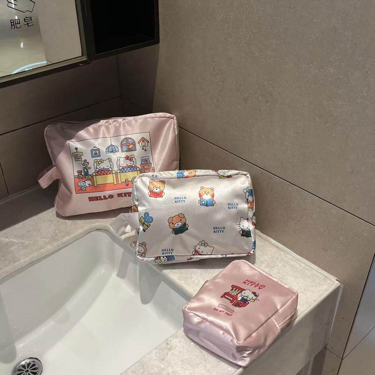 凯蒂猫三件套收纳化妆包