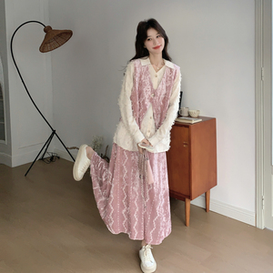 春装新款数据好 三件套 2C018-1515-P195-K298图片
