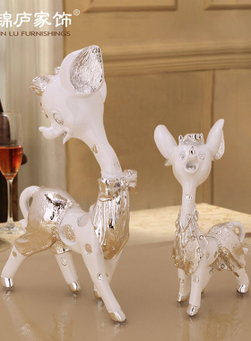 欧式吉祥小鹿桌面摆件客厅电视柜旁酒柜创意装饰品结婚送礼工艺品