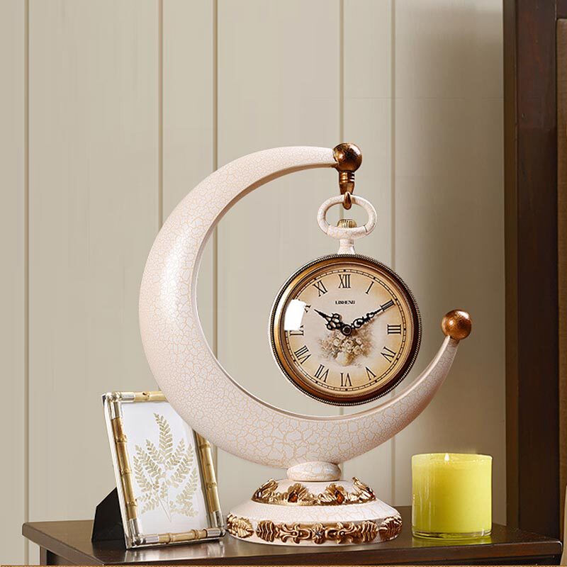 LIVING ROOM CLOCK TABLE CLOCK CREATIVE RETRO SITTING CLOCK SIMPLE AND FASHIONABLE CLOCK TABLE TOP PENDULUM CLOCK EUROPEAN STYLE HOME TABLE CLOCK