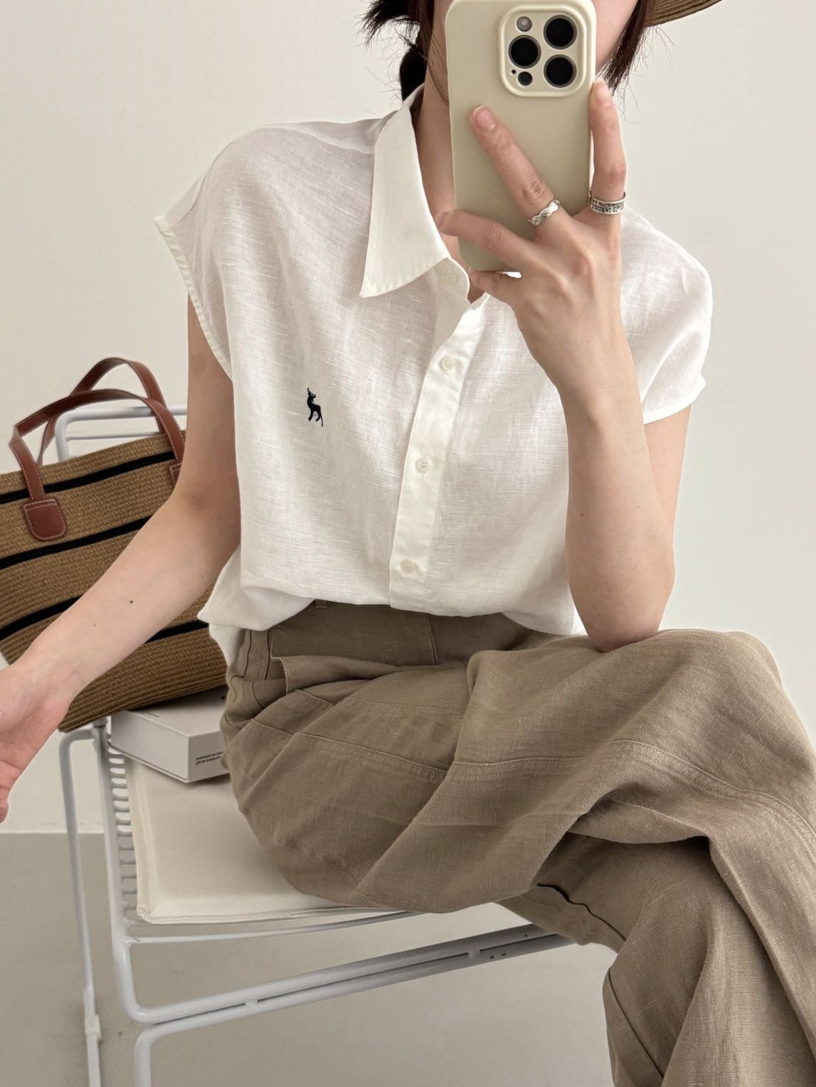 轻氧呼吸感亚麻棉小飞袖衬衫女26夏新款气质通勤翻领衬衣上衣2189
