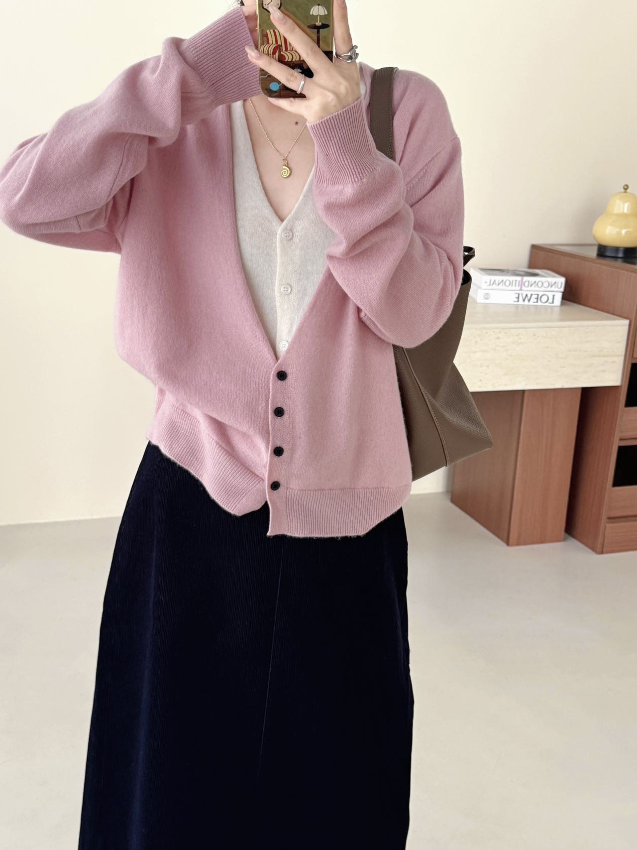 100绵羊毛假两件V领开衫毛衣外套女2025秋季新款羊毛开衫潮0215,女装/女士精品,毛针织衫,淘宝优惠券,粉丝福利购,淘宝优惠卷