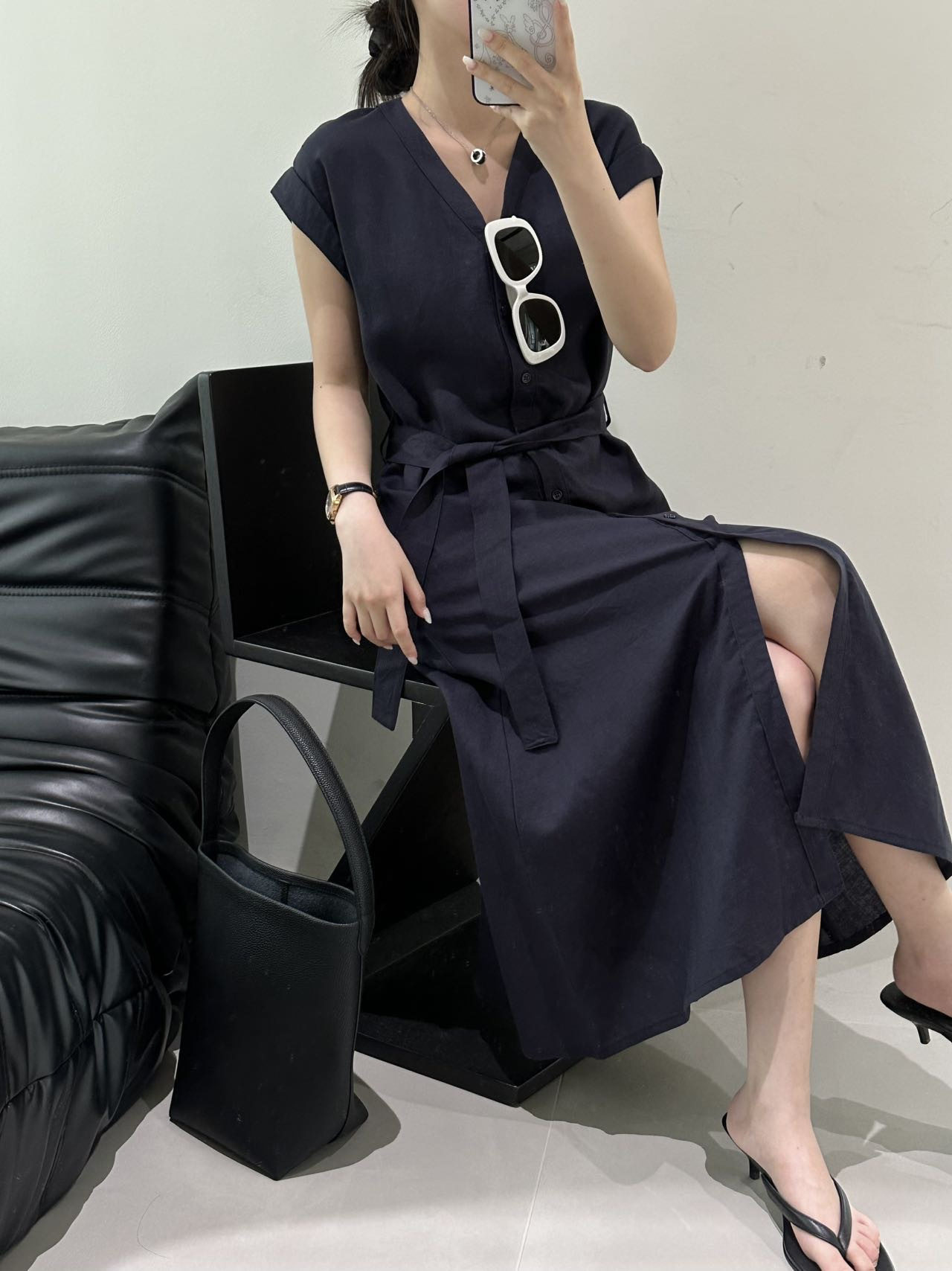 高智天丝亚麻收腰连衣裙女V领显瘦腰带通勤气质中长衬衫裙夏2227