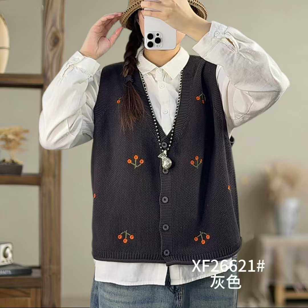 复古樱桃刺绣针织马甲女V领纽扣背心外搭百搭叠穿开衫棉线26621,女装/女士精品,马夹,淘宝优惠券,粉丝福利购,淘宝优惠卷