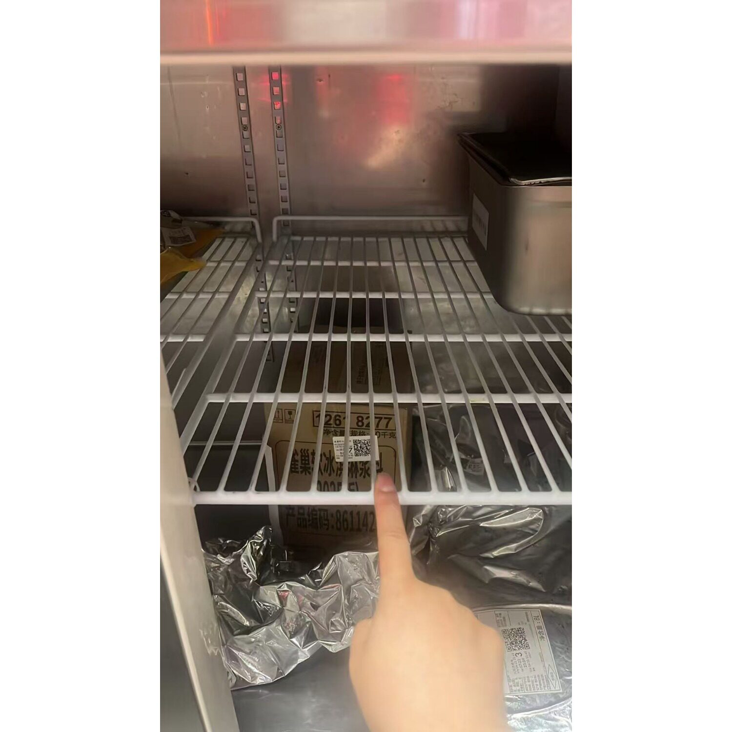 连锁快餐店冷藏库冷藏冰箱分层篦子冰箱分层白色网格置物架凯峰