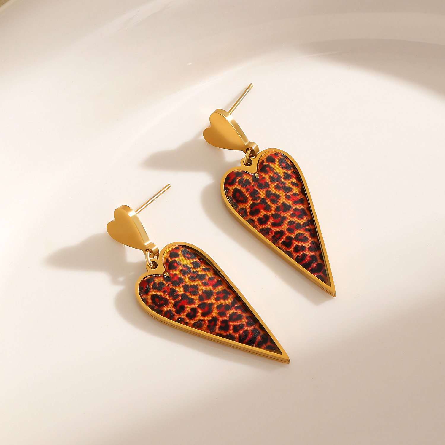 复古夸张轻奢感不锈钢耳饰