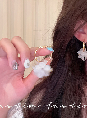 Fashionable individualistic sweet versatile earrings花朵耳环