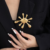 geometric British irregular retro water ripple style brooch