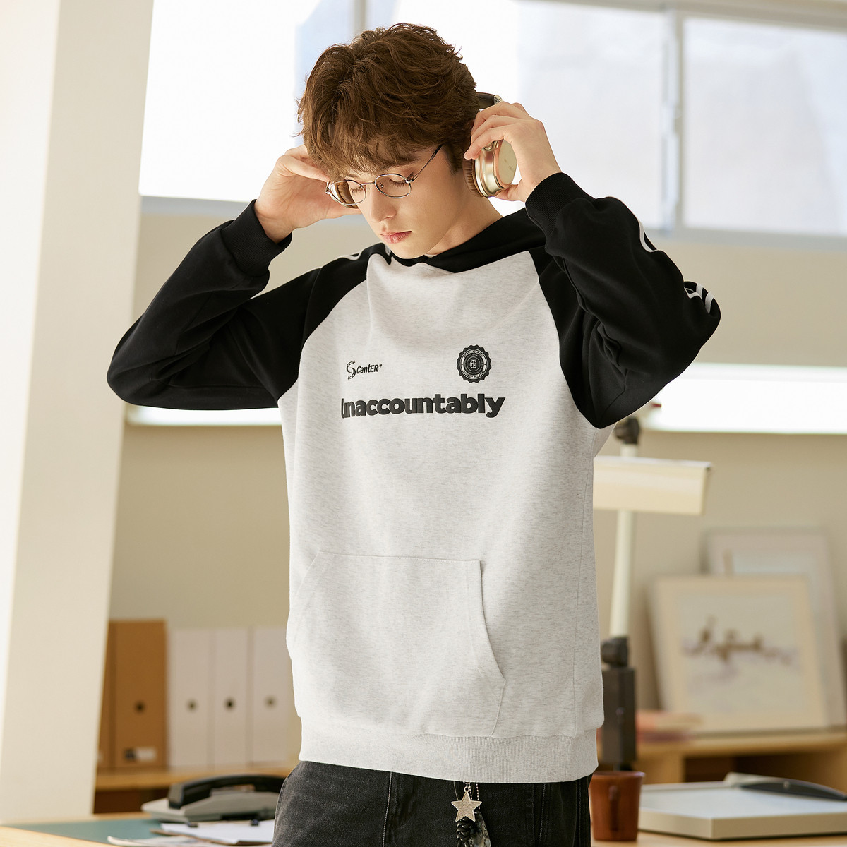 唐狮2026春季新款连帽卫衣男士拼接潮帅气时髦上衣美式男款青少年