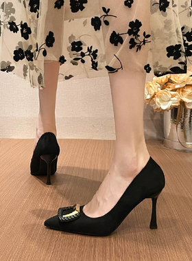 32-42大码黑色高跟鞋女新款法式细跟百搭尖头绒面方扣工作单鞋女