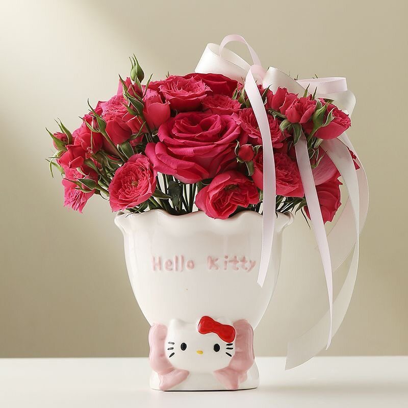 HelloKitty花瓶陶瓷可爱高颜值插花器皿创意无孔花盆家居装饰摆件