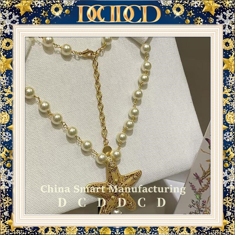 D C D D C D家新款CD轻奢海星珍珠吊坠项链女高级感名媛风锁骨链