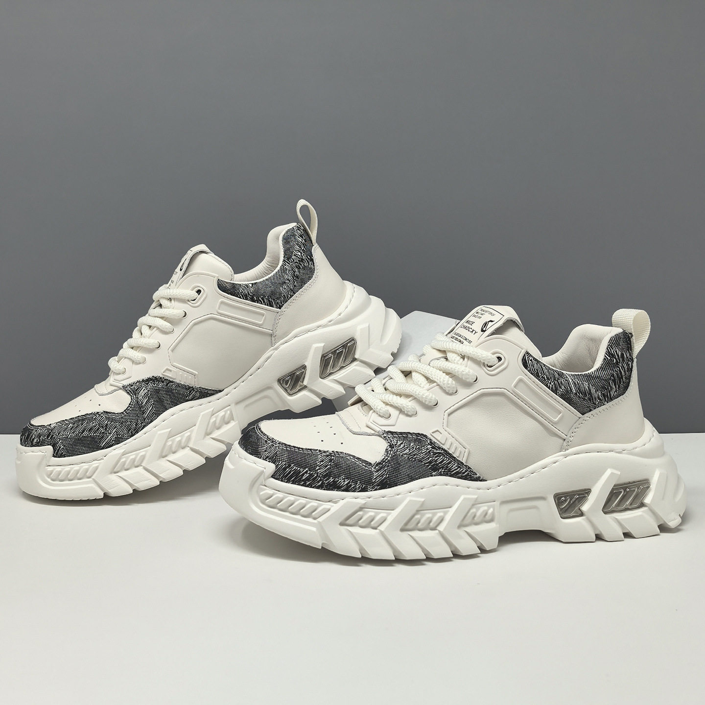 男士真皮潮牌老爹鞋百搭厚底男款潮鞋头层牛皮欧洲站透气男鞋