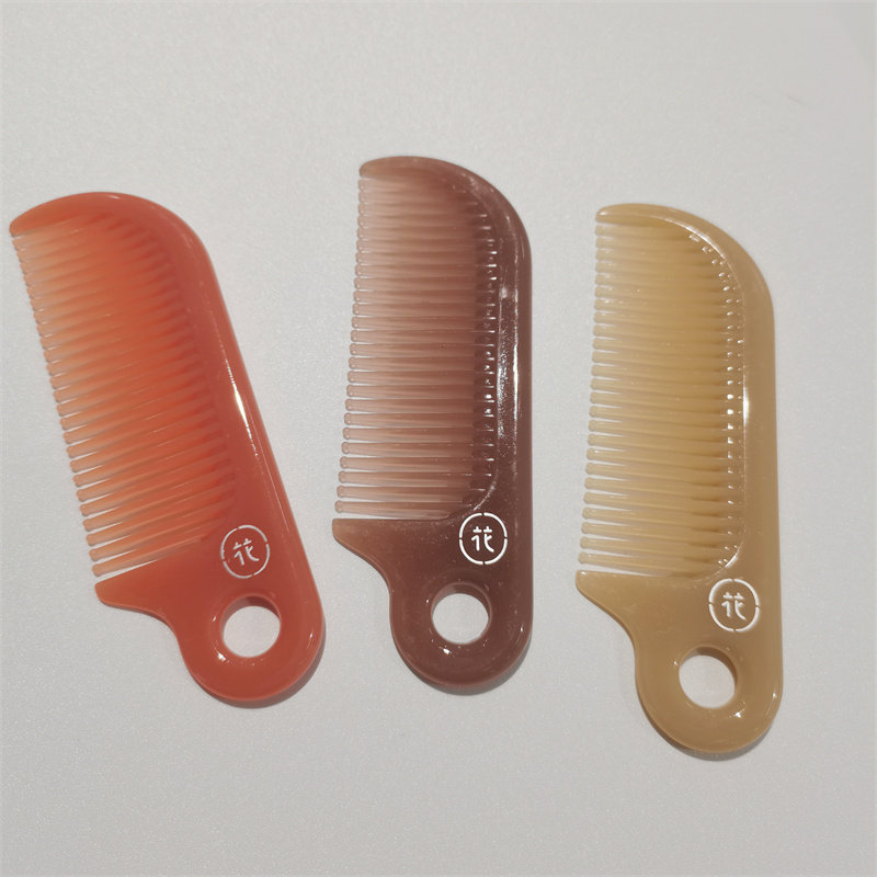 加厚梳防静电梳子便携梳安全防刮伤折不断不掉齿随身便携包包梳,家庭/个人清洁工具,梳子/化妆梳/按摩梳,淘宝优惠券,粉丝福利购,淘宝优惠卷