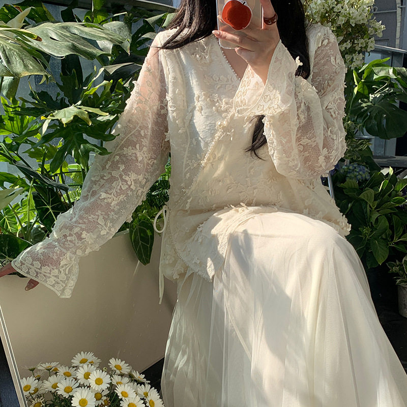 加肥加大200斤大码女装微胖胖mm夏甜美蕾丝系带珍珠V领上衣衬衫