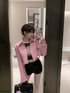 ROUGE DIAMOND RECTO 1:1/黑色粉色不规则下摆翻领拉链短西装外套