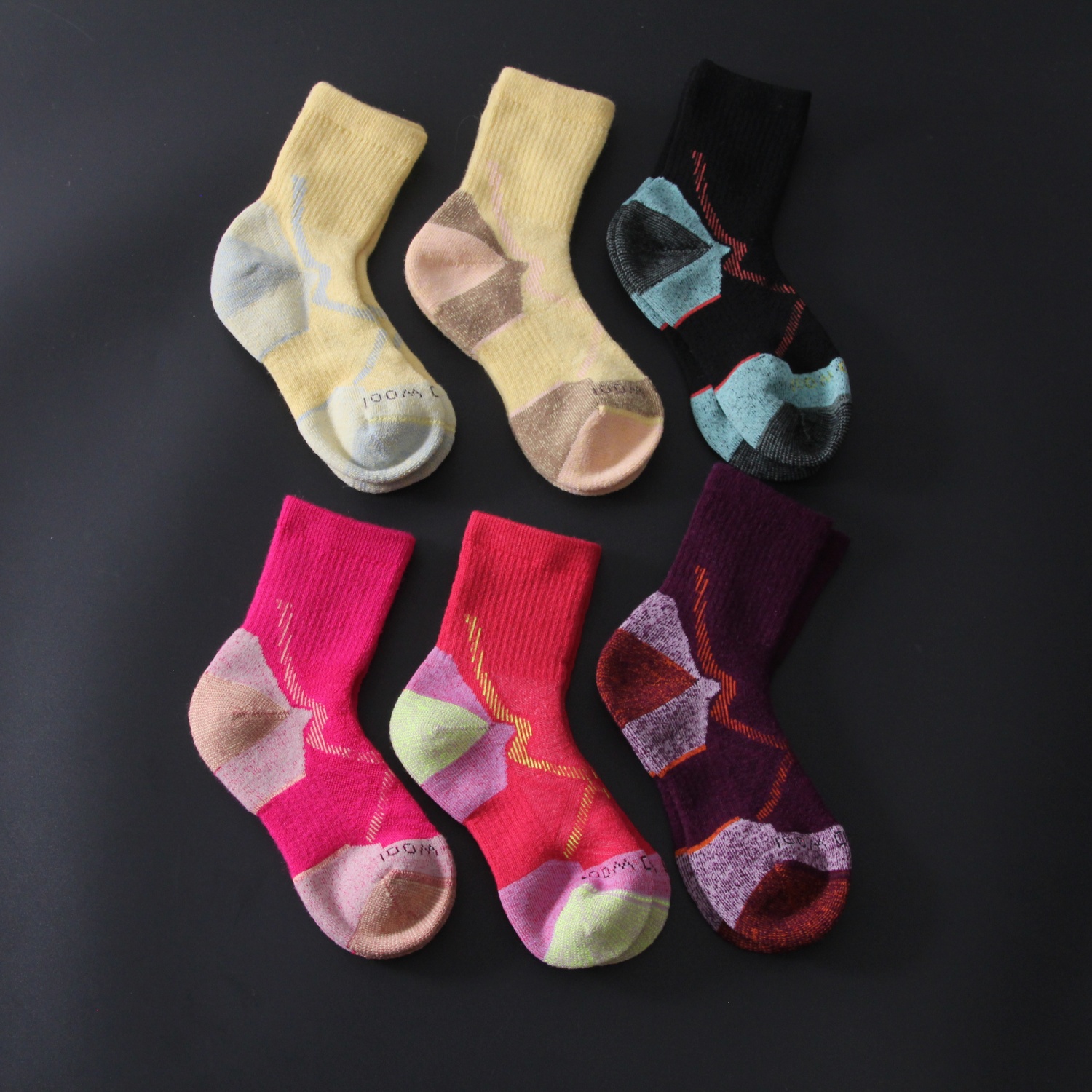 75%美利奴羊毛袜子女加厚徒步户外登山滑雪保暖运动袜