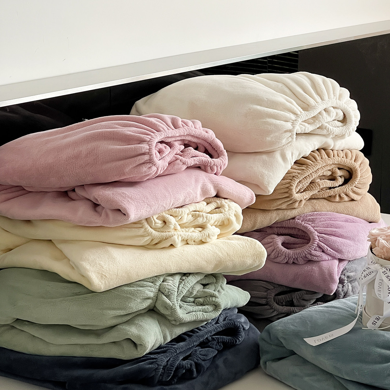 2026新款牛奶绒床笠单件冬季抗静电保暖加厚床垫保护套珊瑚绒床罩