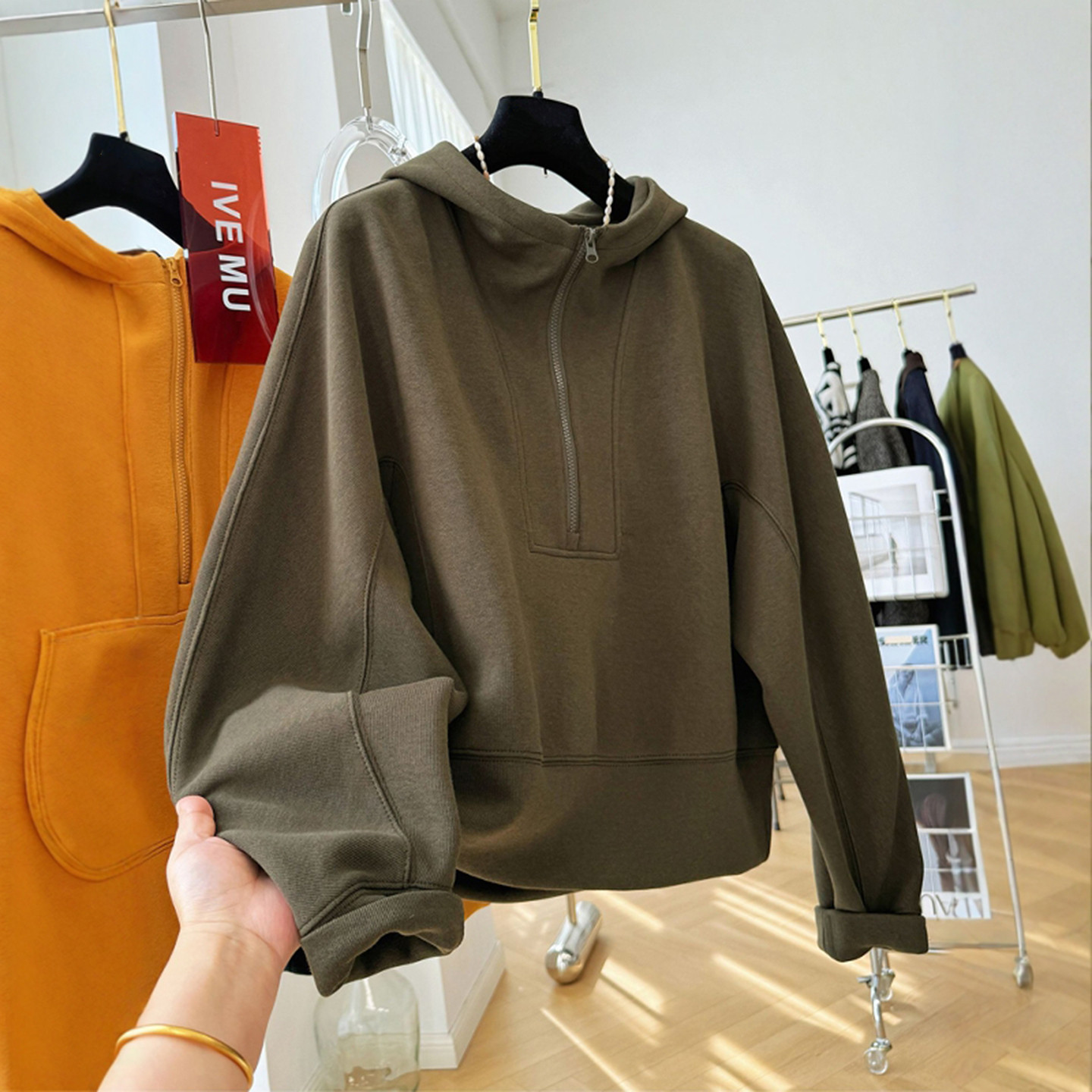 清仓捡漏~胖妹妹240斤特大码女装高领半拉链卫衣冬季加绒加厚外套