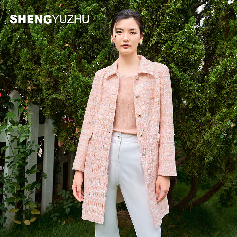 声雨竹中长款小香风粉色格纹外套