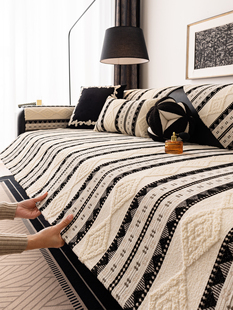 斯堪的纳维亚简单风格异形雪尼尔沙发坐垫所有季节2025新的固定防