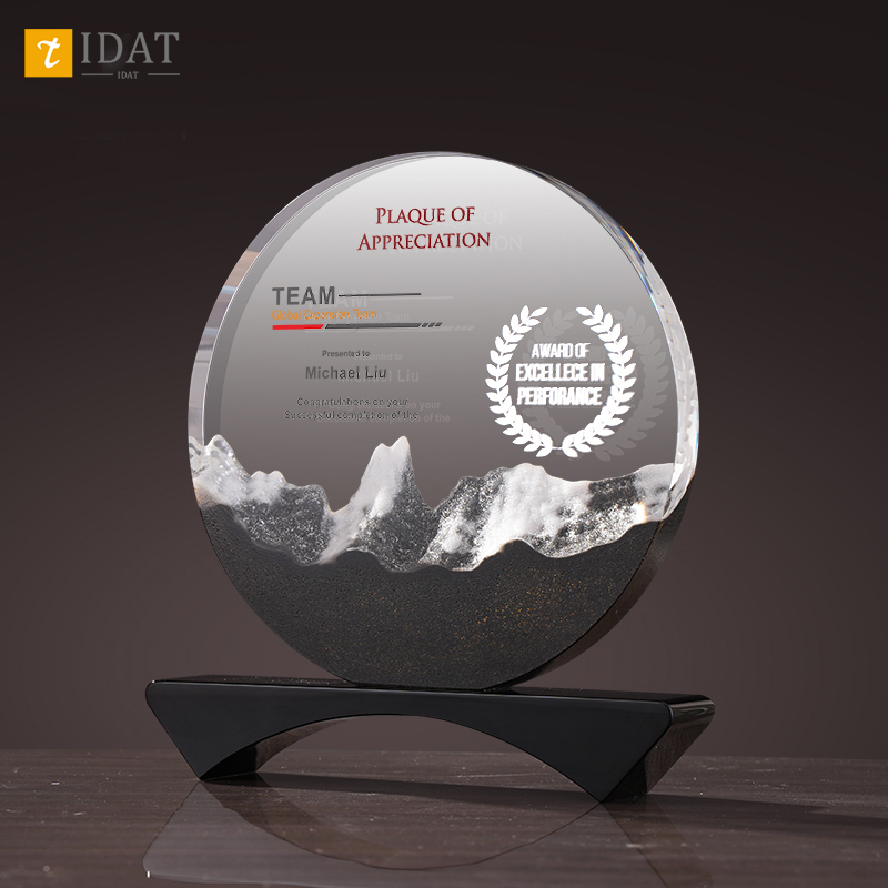 水晶奖杯定制创意山峰授权牌年会优秀员工高档退休纪念品订制订做