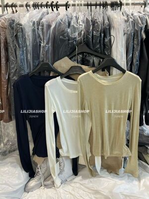 Miss家 2025秋季新款圆领长袖T恤女简约基础款百搭打底衫上衣女