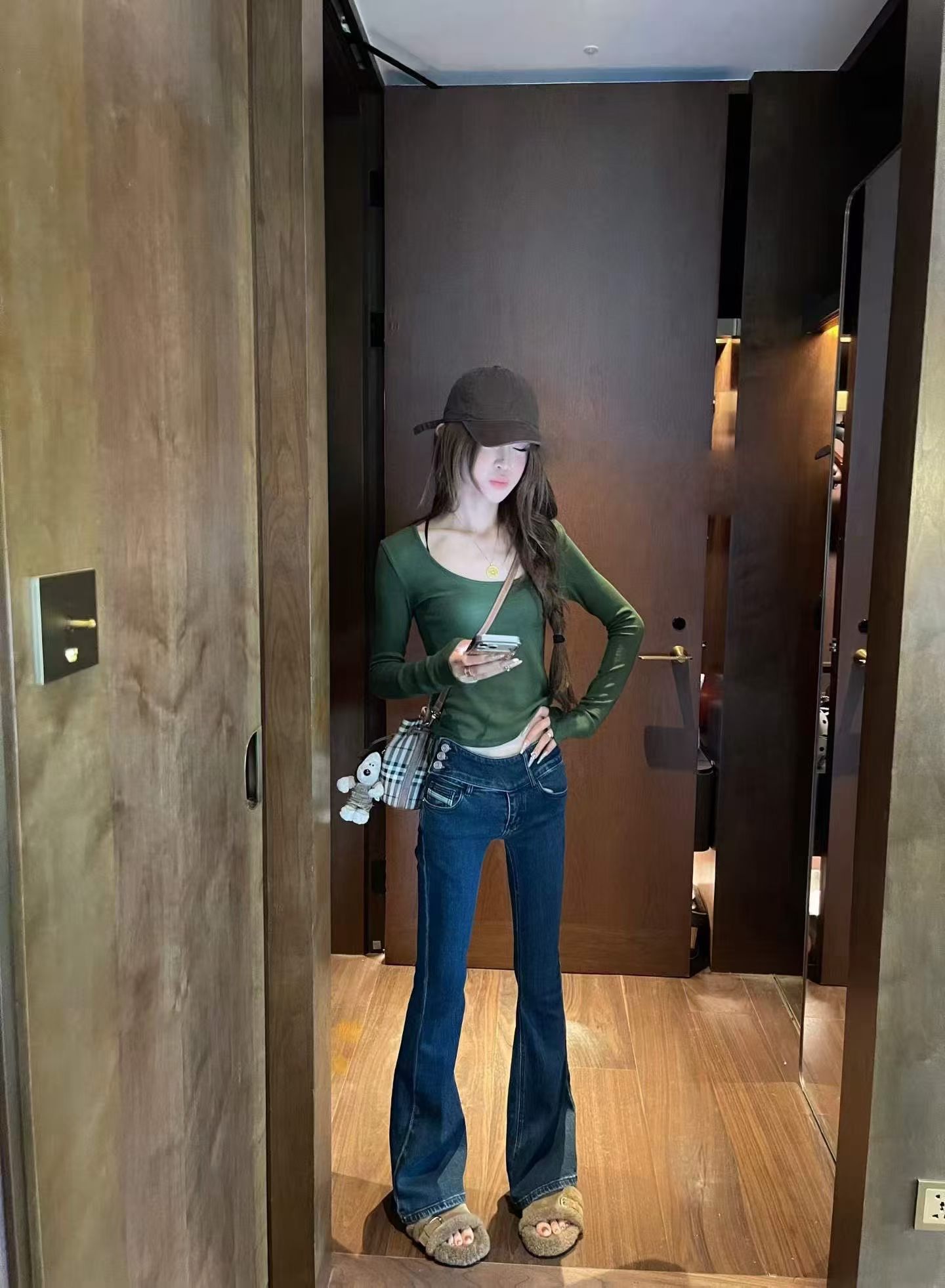 Miss家 巨显瘦显腿长复古蓝弹力牛仔裤女排扣垂感拖地喇叭裤