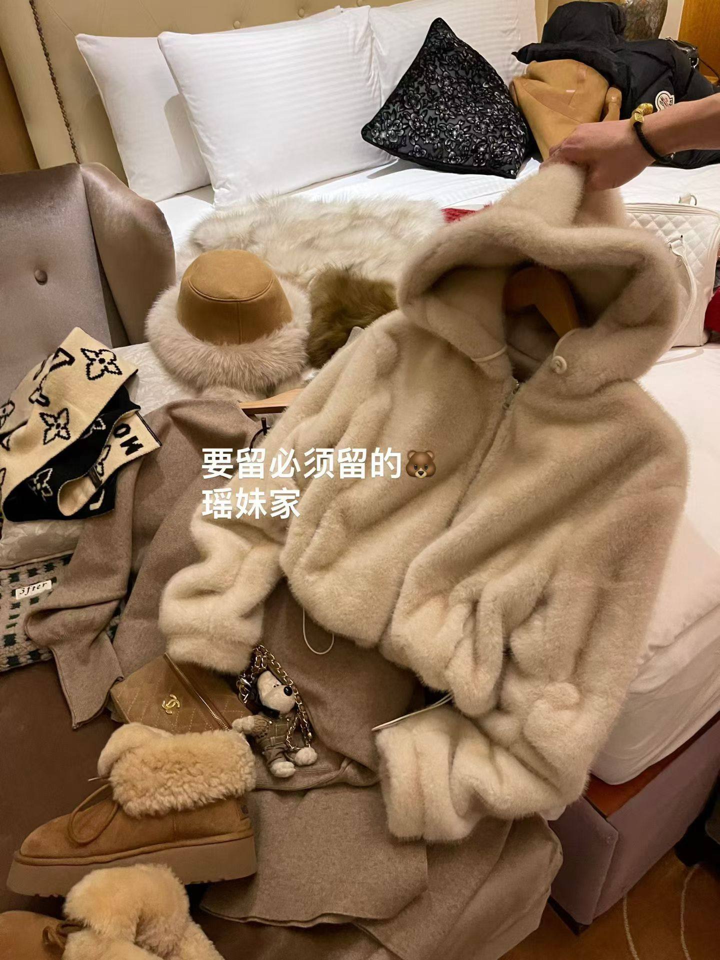 Miss家2025冬新款韩版宽松显瘦百搭加厚仿兔毛保暖毛毛外套女