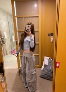 Miss家 2026新款韩版时尚百搭显瘦高级感气质工装裤休闲裤套装女