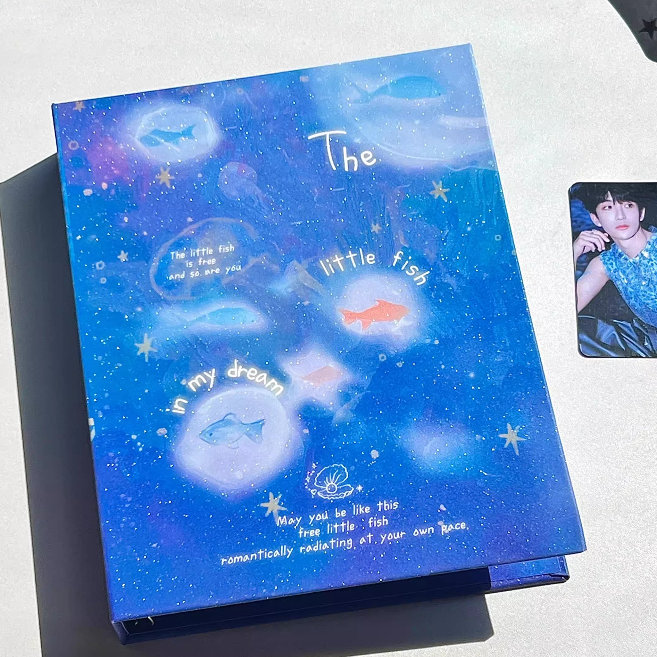 星渝色星光小鱼四宫格卡册