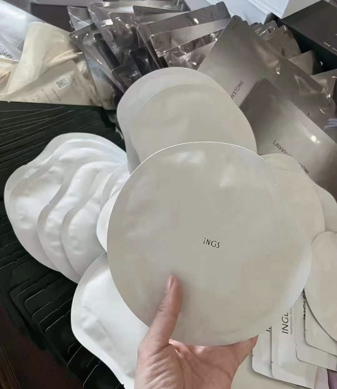 INGS英树透明质酸保湿修护面膜深层补水修护舒缓玻尿酸精华面膜贴