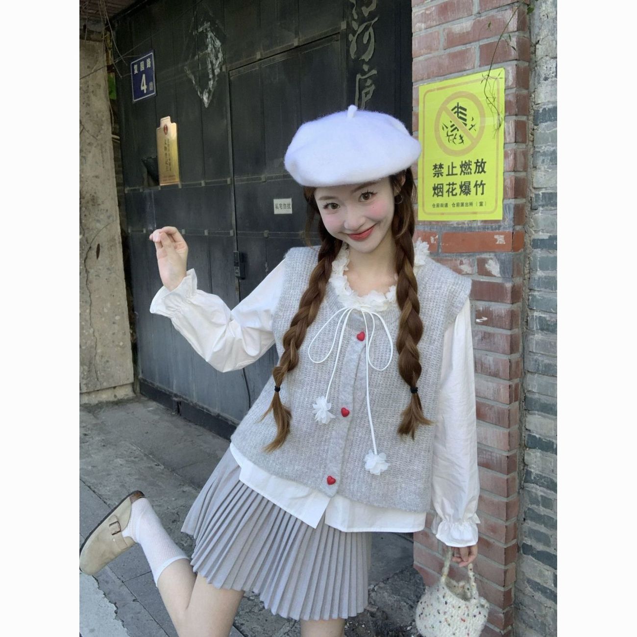甜美韩系设计感立体花朵系带长袖