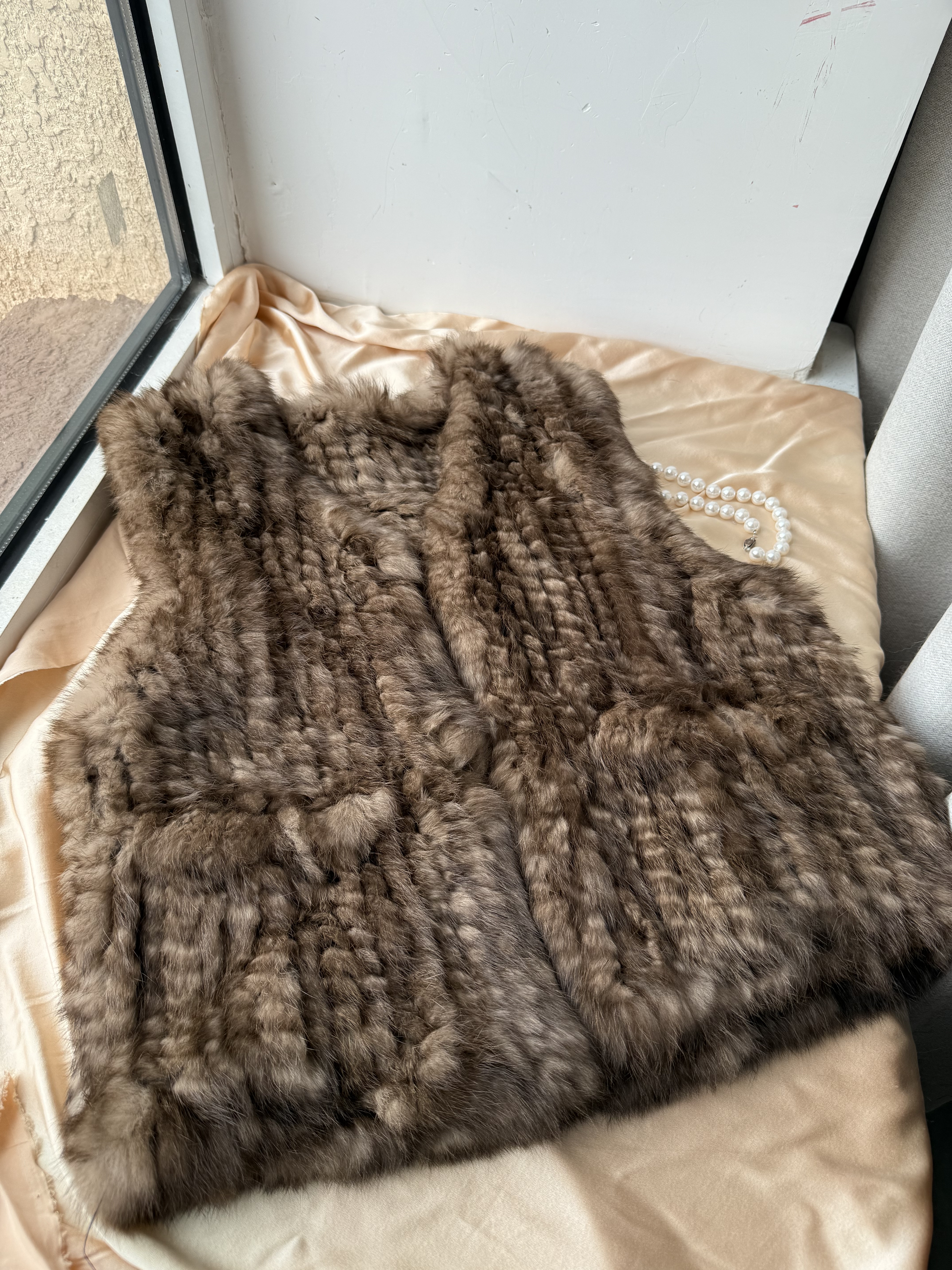 雪兔毛编织仿紫貂色真皮草马甲外套