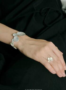 博主同款小众设计手镯不规则圆勺烧白手镯原创手工质感手镯戒指女