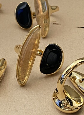 法式轻奢小众设计高级感黑玛瑙戒指复古不规则黄色水晶戒指开口