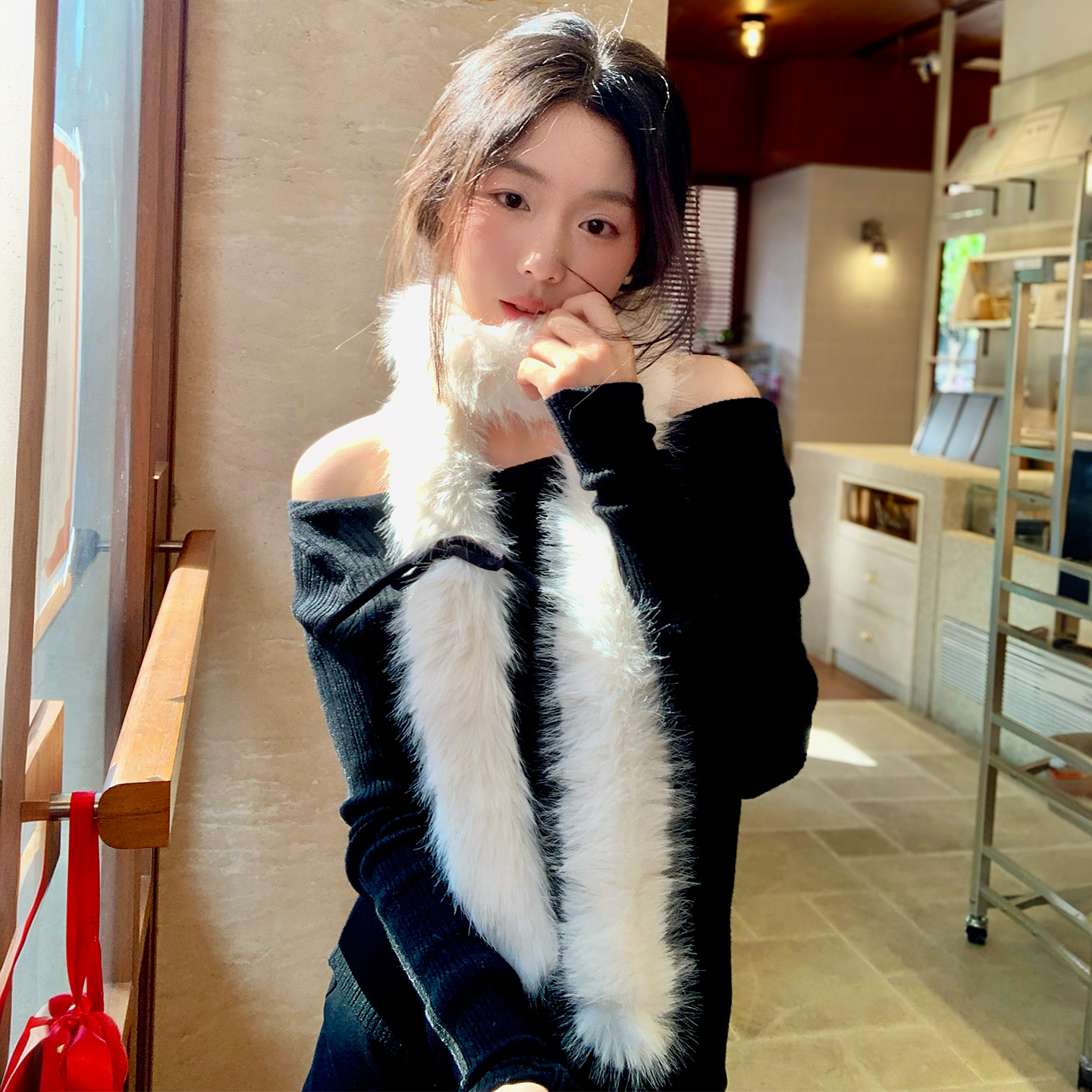 周给给蝴蝶结长条白色毛绒小围巾女冬季小巧细窄辣妹装饰细围脖