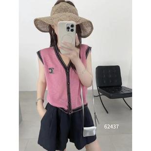 KJ高级小香气质针织背心25早秋甜美减龄针织刺绣V领单排扣马甲女