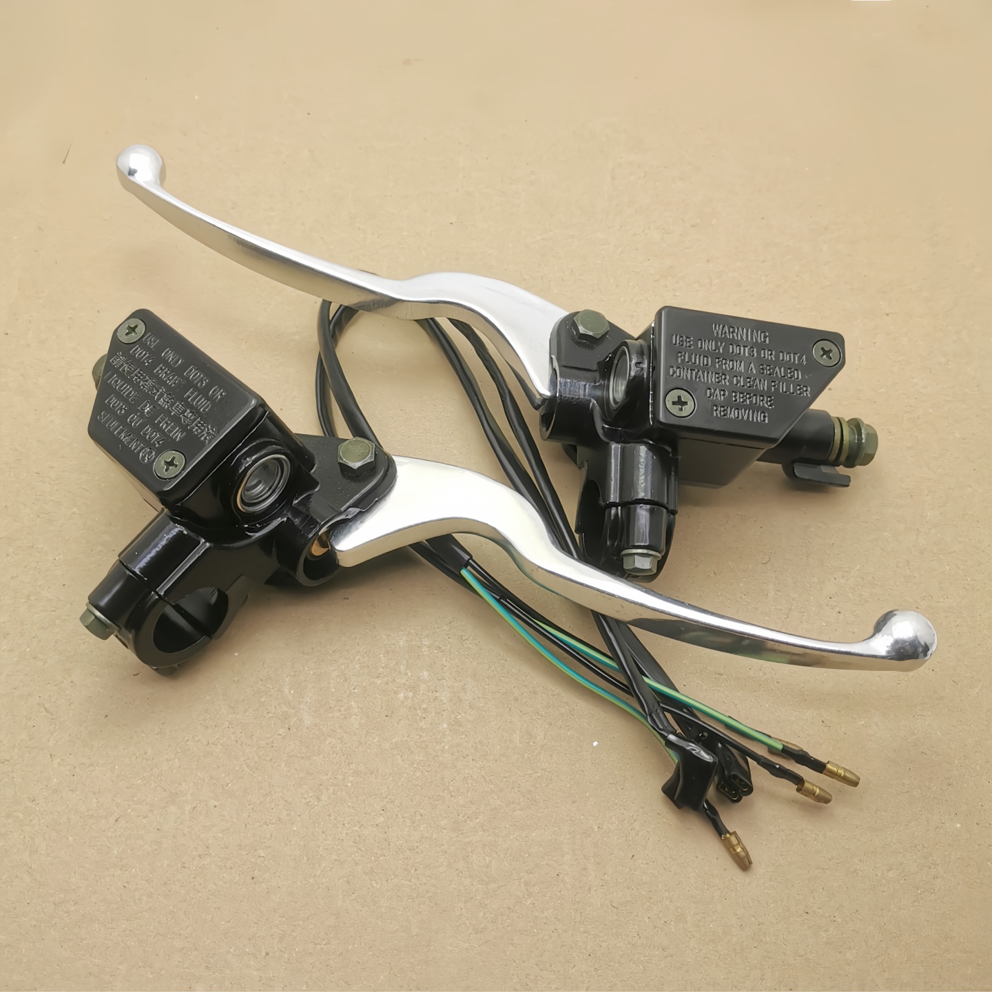 三阳摩托车刹车泵碟刹泵手把