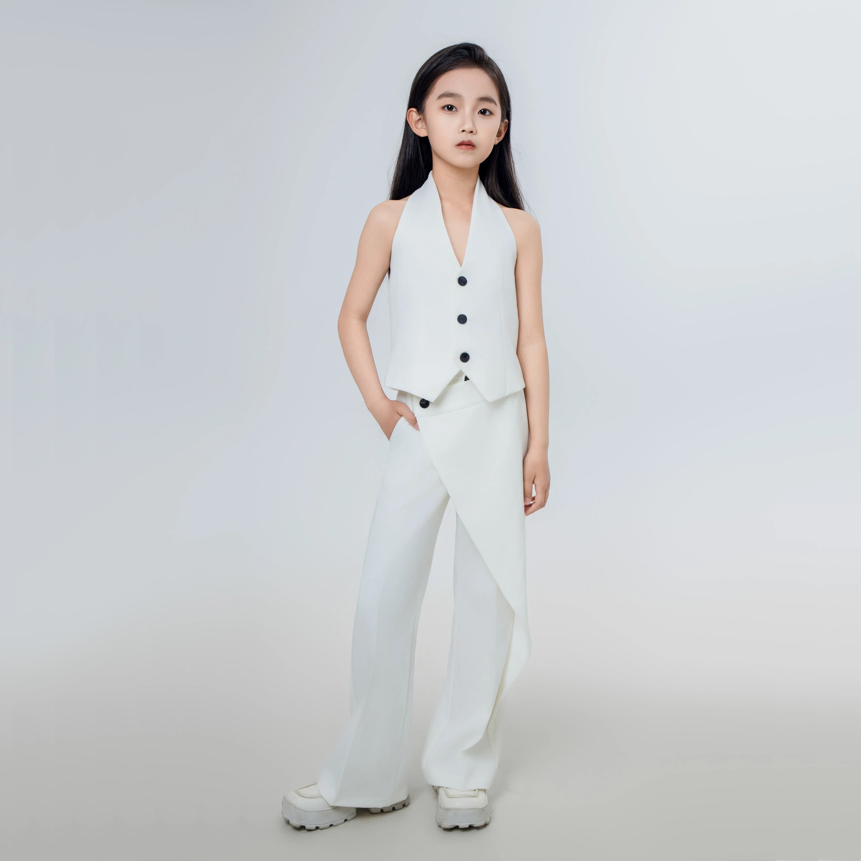 白色走秀潮服女童走秀礼服走秀潮儿童演出服