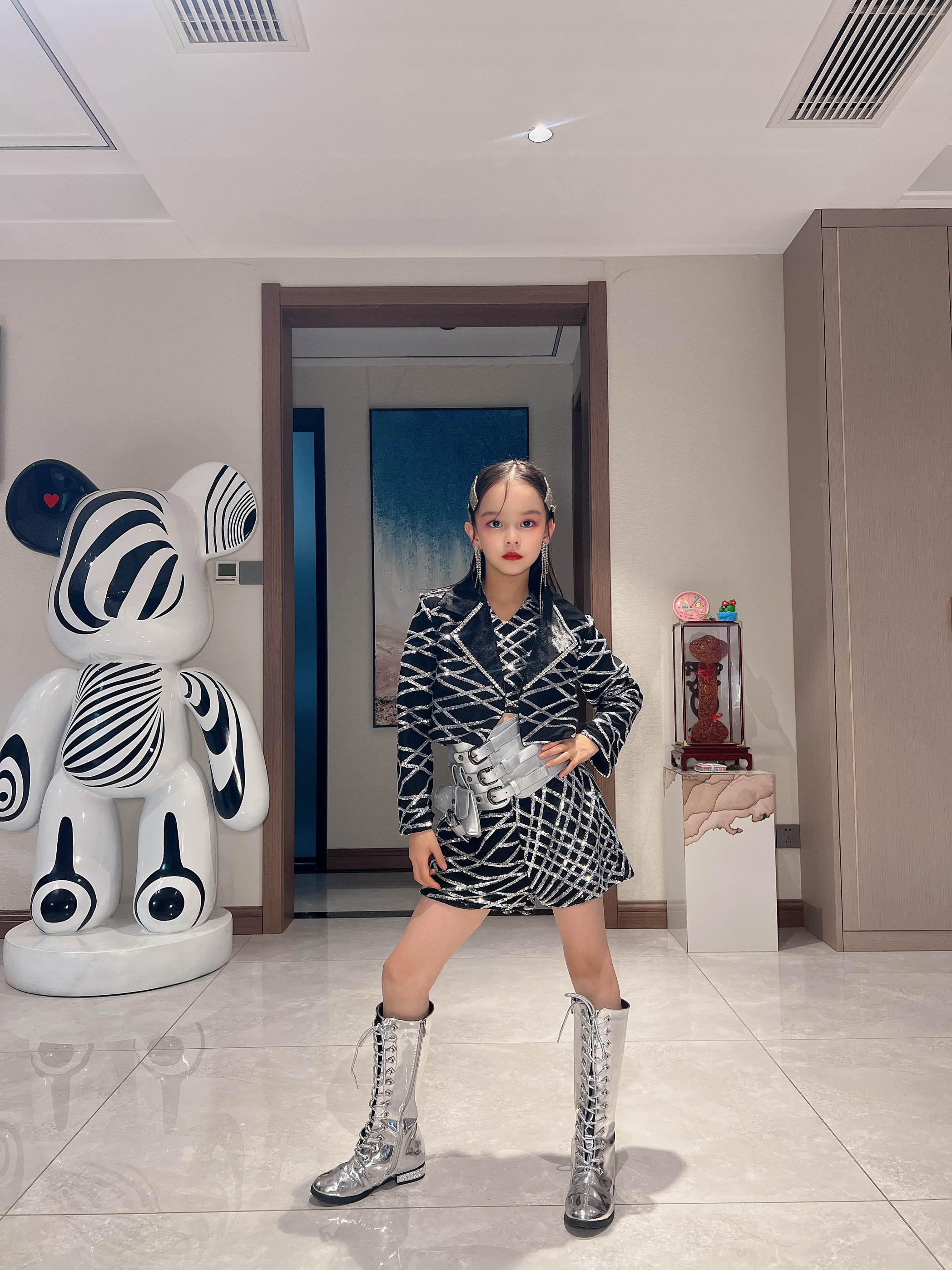 女童潮服西装个性创意车模主题t台走秀时装儿童模特舞台演出服