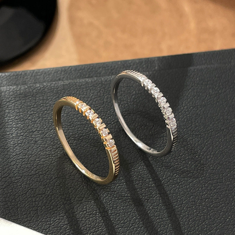 新款S925纯银轻奢纤细排钻手饰戒