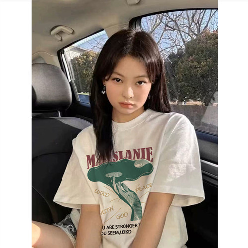 纯棉美式复古正肩短袖t恤女小众
