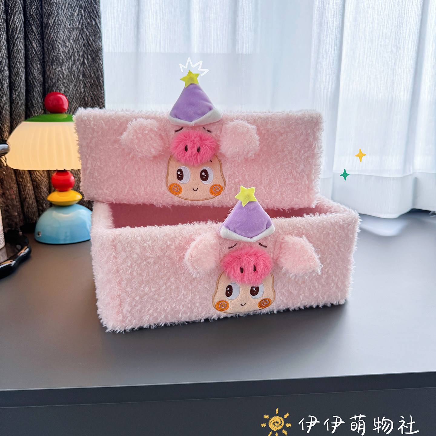 可爱卡通小猪毛绒收纳筐桌面储物盒整理箱大容量化妆品杂物收纳盒
