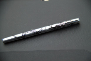 英雄841全钢龙凤图案高级铱金笔