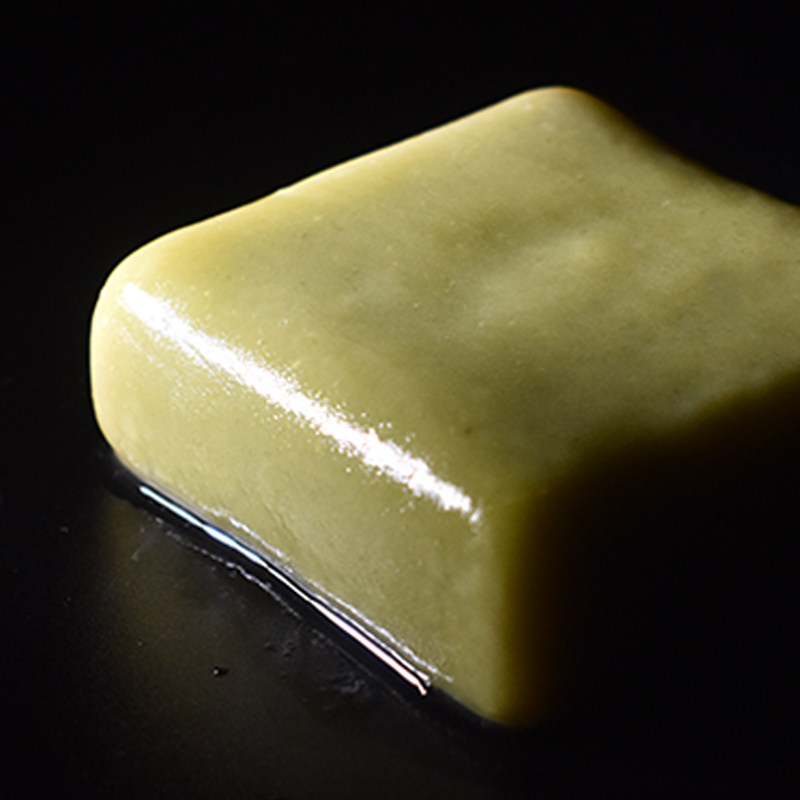 牛油果皂 冷制手工皂 崖柏精油皂 逆伶瓷肌洁面沐浴皂纯天然100克在类目 美容护肤/美体/精油, 精油芳疗, 手工皂/精油皂中 - 来自Buy2taobao.com提供专业的淘宝代购服务
