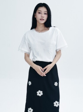 少女感甜美蕾丝钉珠蝴蝶结设计感收腰显瘦减龄白色纯棉短袖T恤