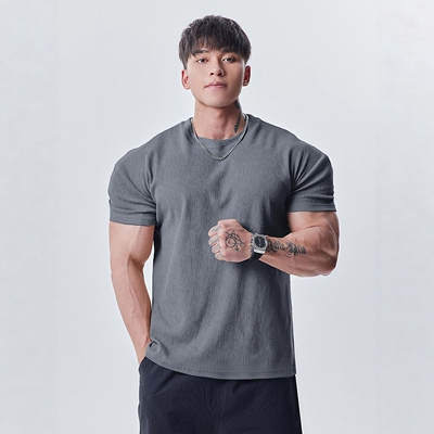 高定肌理收袖口垫肩显大短袖T恤