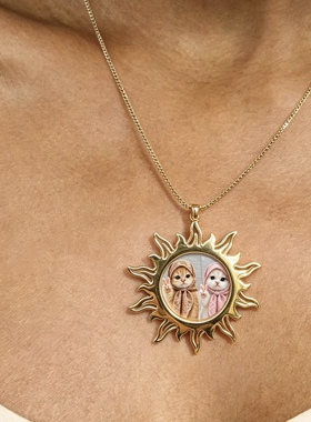 太阳吊坠项链宠物照片定制项链猫咪个性设计轻奢锁骨链纪念礼物